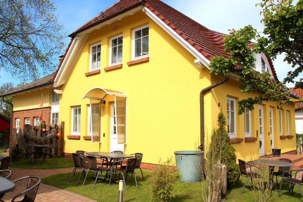 Ferienwohnungen Fruendt Prerow Rum bild